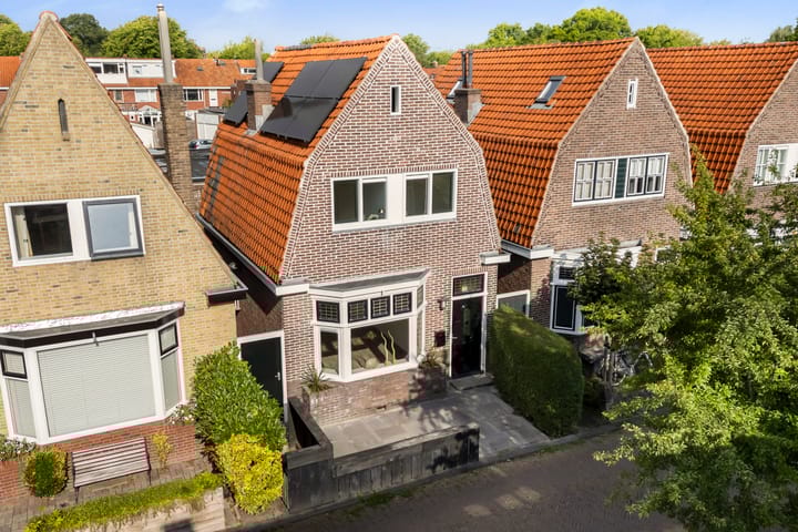 Photo 2 of Paulus Potterstraat 58