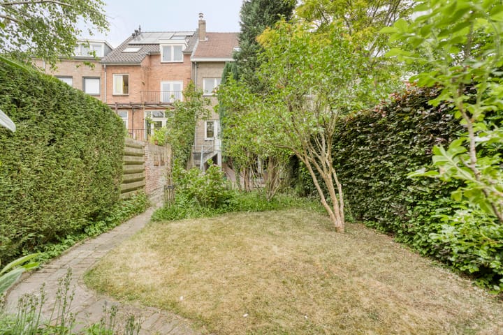 Foto 24 van Athoslaan 53