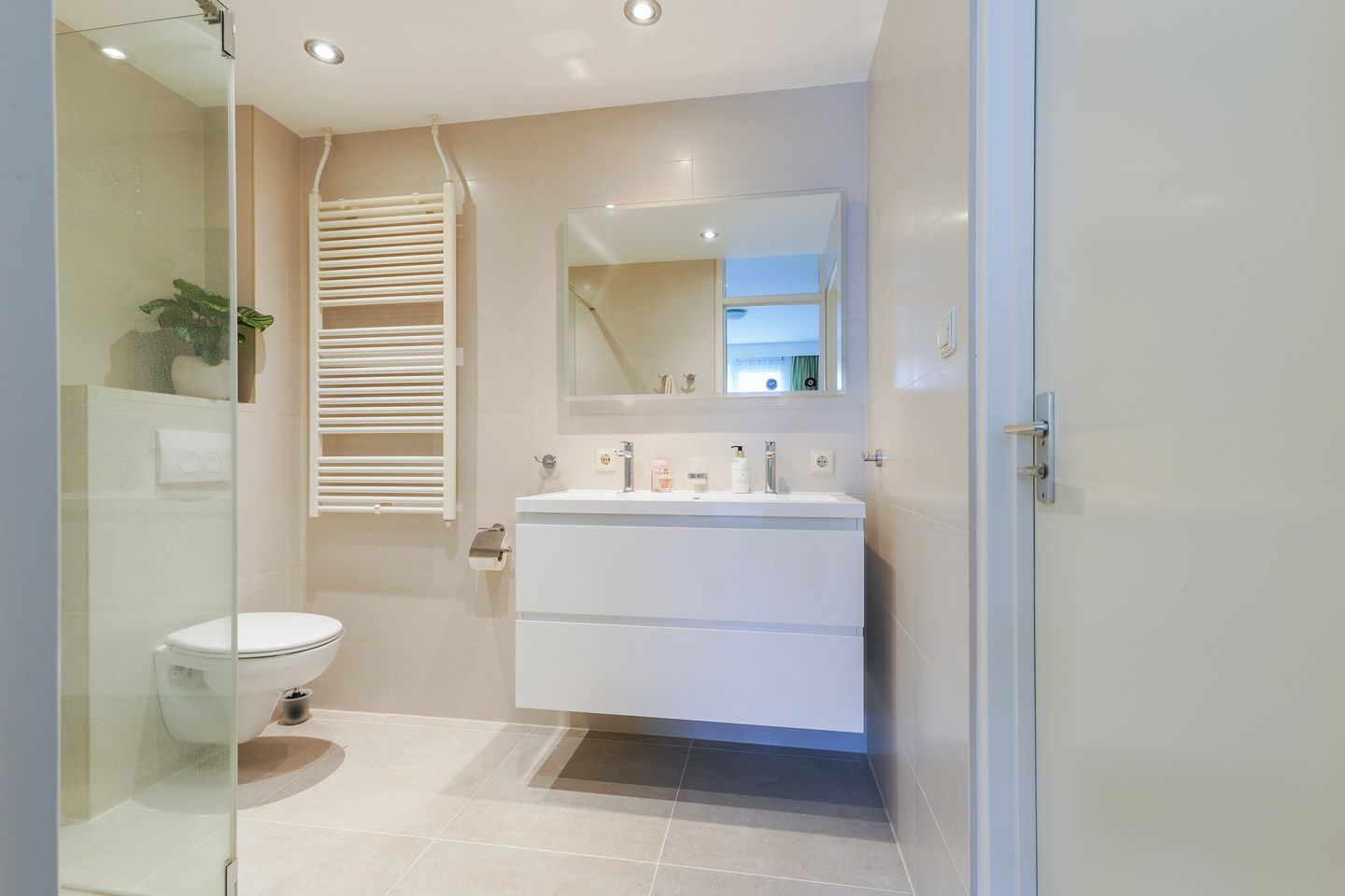 Foto 4 van Slot Loevesteinstraat 29