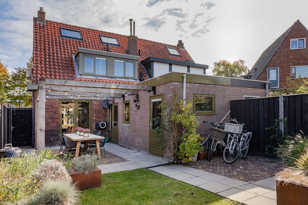 Foto 26 van Spoorlaan 12