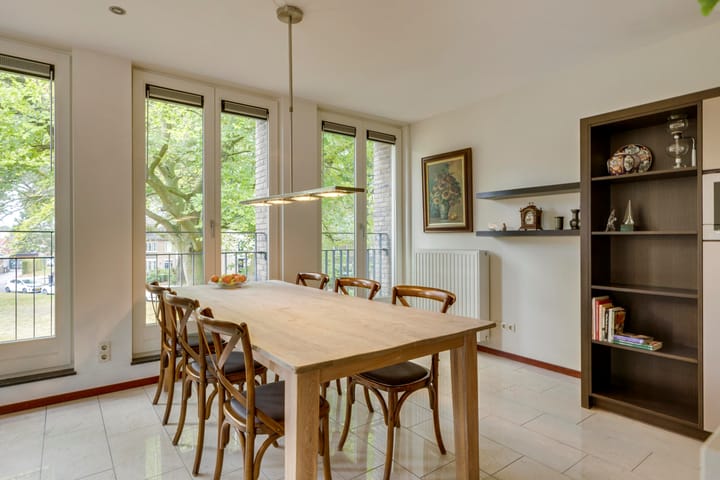 Foto 21 van 17 Septemberplein 23