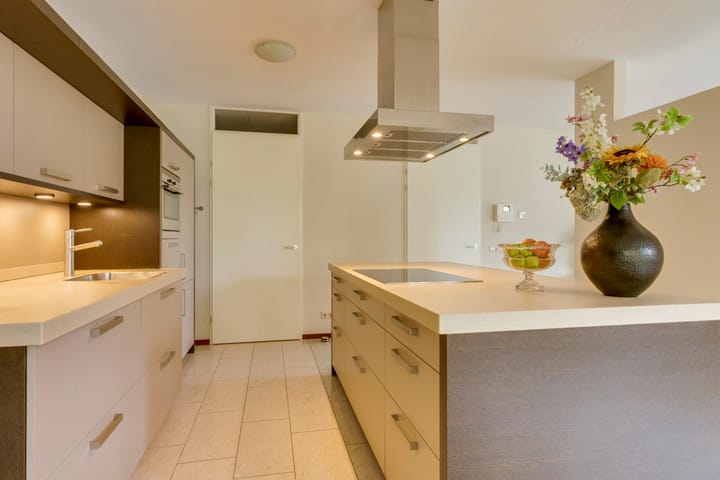 Foto 25 van 17 Septemberplein 23