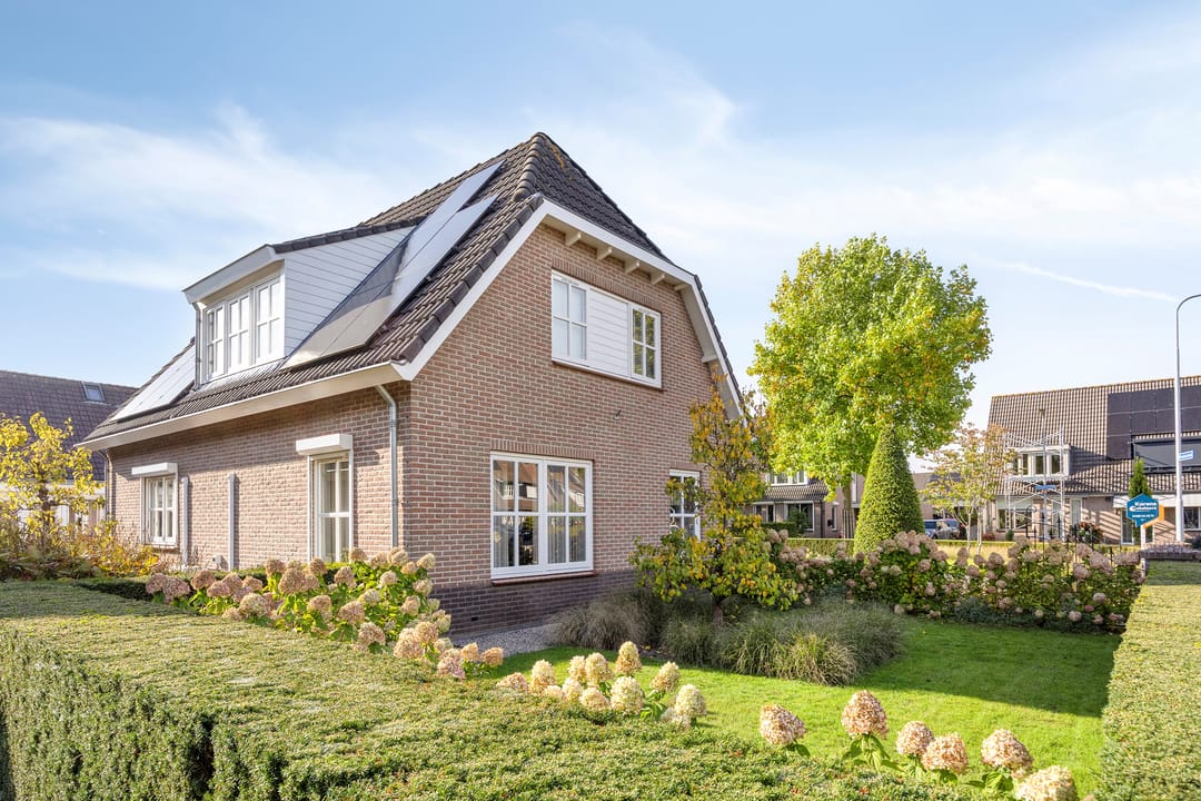 Foto 53 van Hazelaarstraat 2