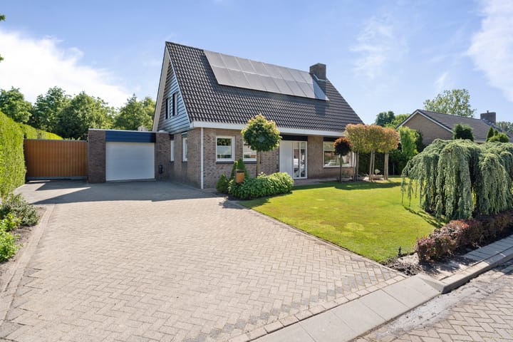 Foto 9 van Strijmondlaan 8