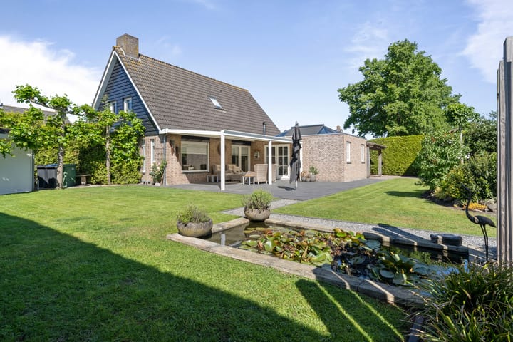 Foto 6 van Strijmondlaan 8