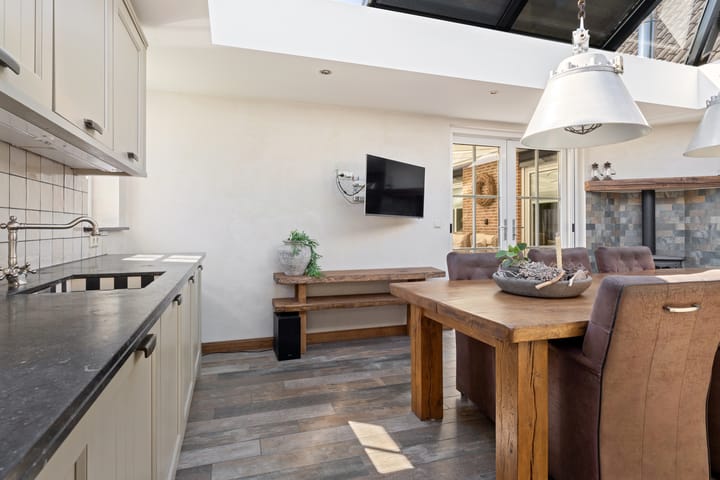 Foto 26 van Strijmondlaan 8