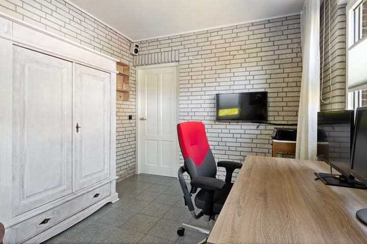 Foto 35 van Strijmondlaan 8