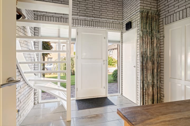 Foto 37 van Strijmondlaan 8