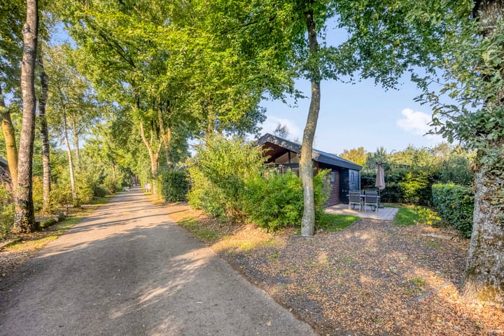 Foto 2 van Arnhemseweg 100-R812