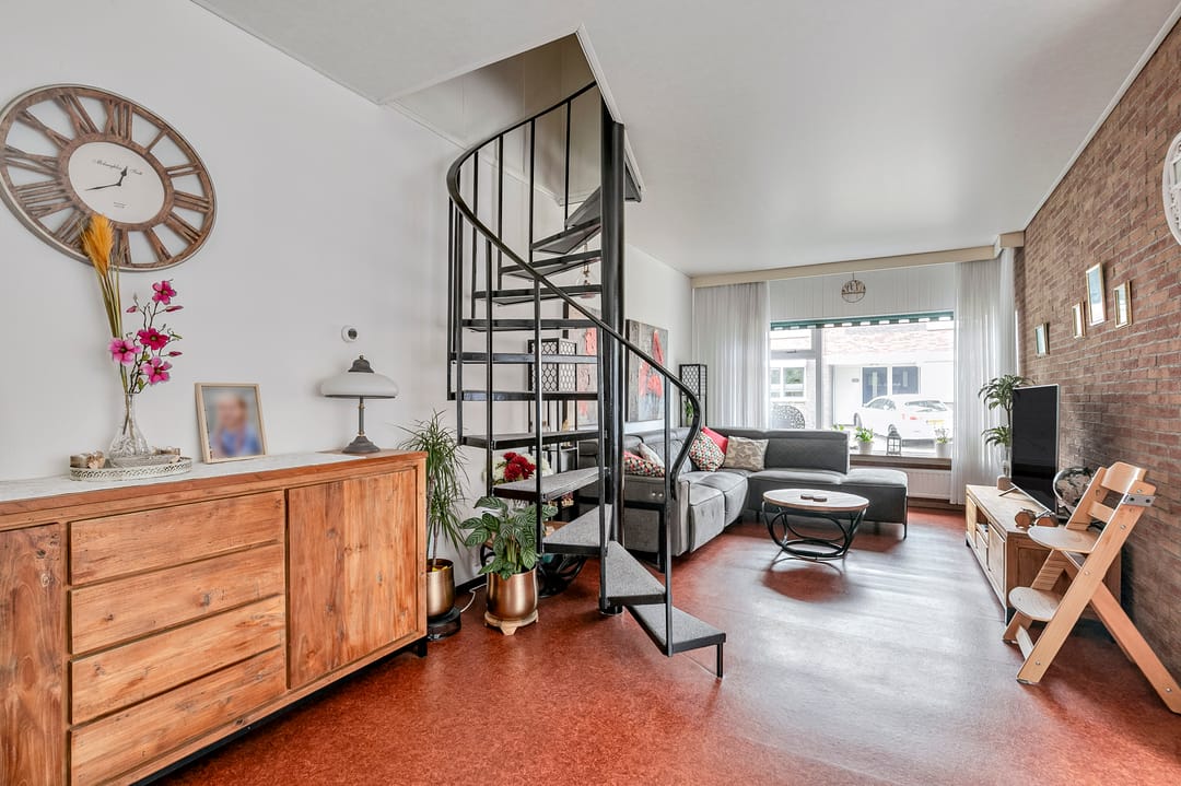 Foto 8 van Merwedestraat 1