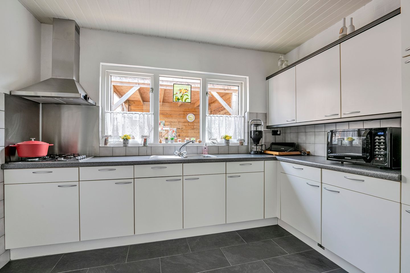 Foto 10 van Merwedestraat 1