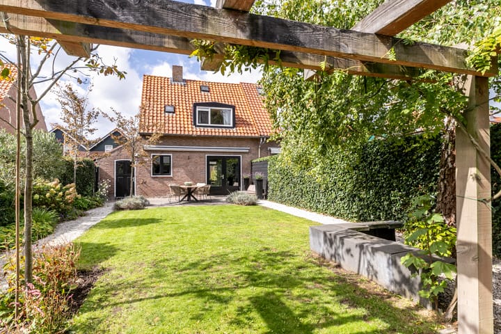 Foto 35 van Buiteneinde 32