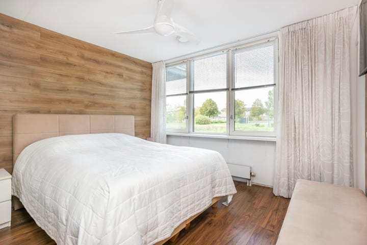 Foto 12 van Morgen 45