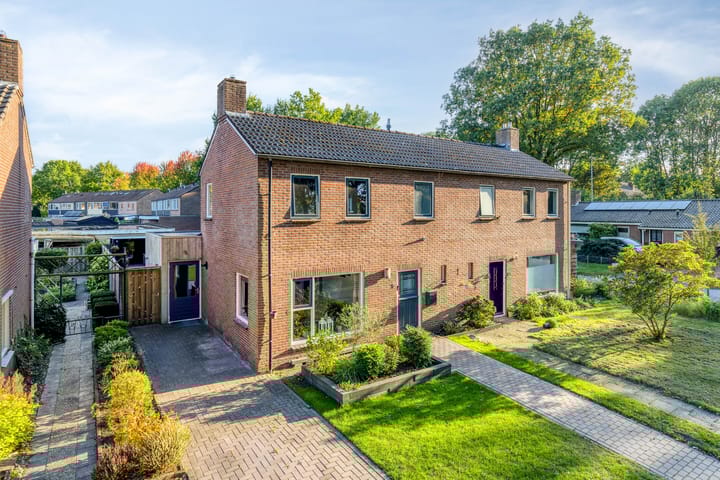 Foto 1 van Esakkers 5