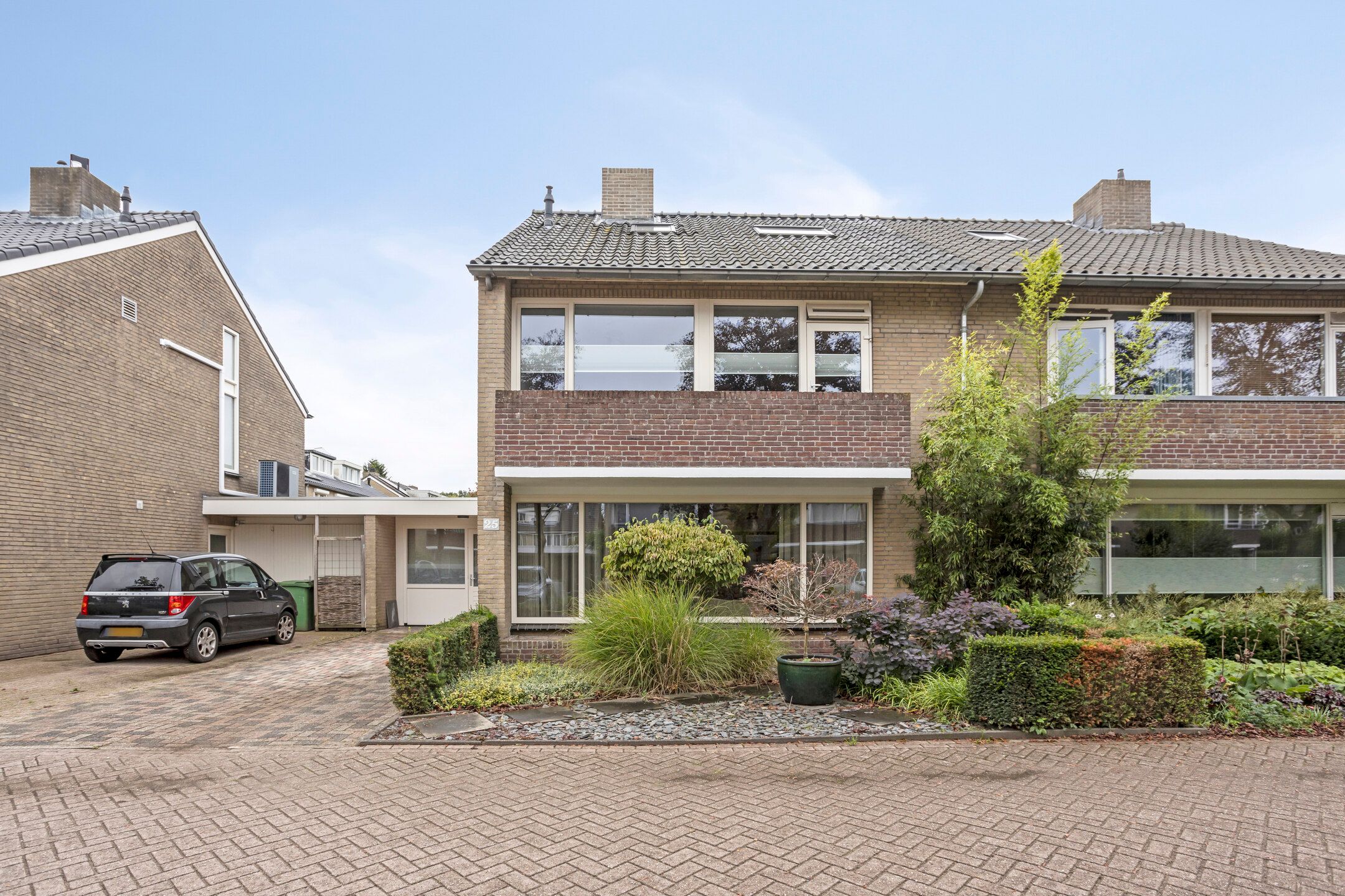 Foto 6 van Roerlaan 25