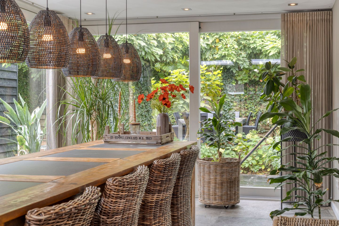 Foto 19 van Roerlaan 25