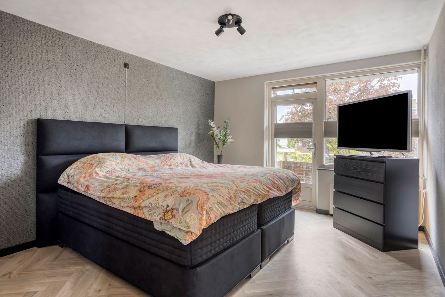 Foto 29 van Roerlaan 25