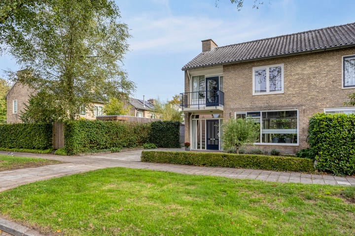 Photo 3 of Ereprijsstraat 4