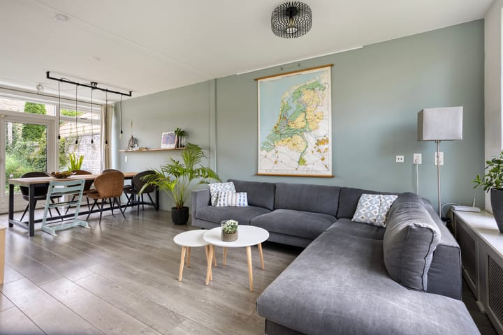 Photo 12 of Ereprijsstraat 4