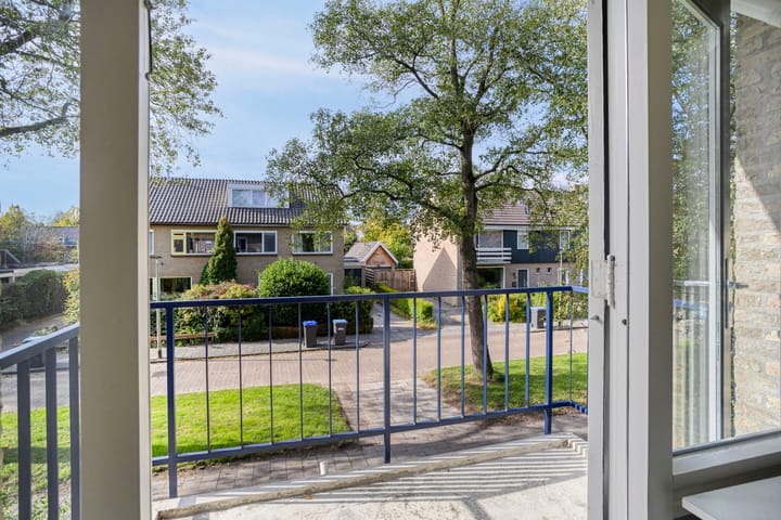 Photo 28 of Ereprijsstraat 4