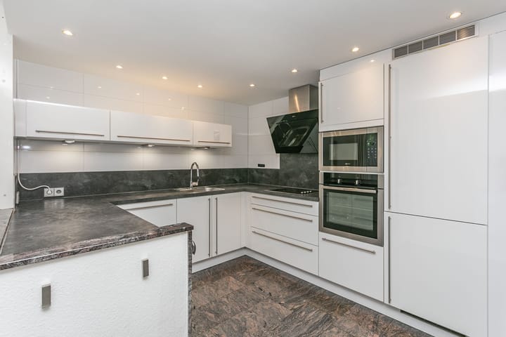 Photo 16 of Bekkerweg 87-A