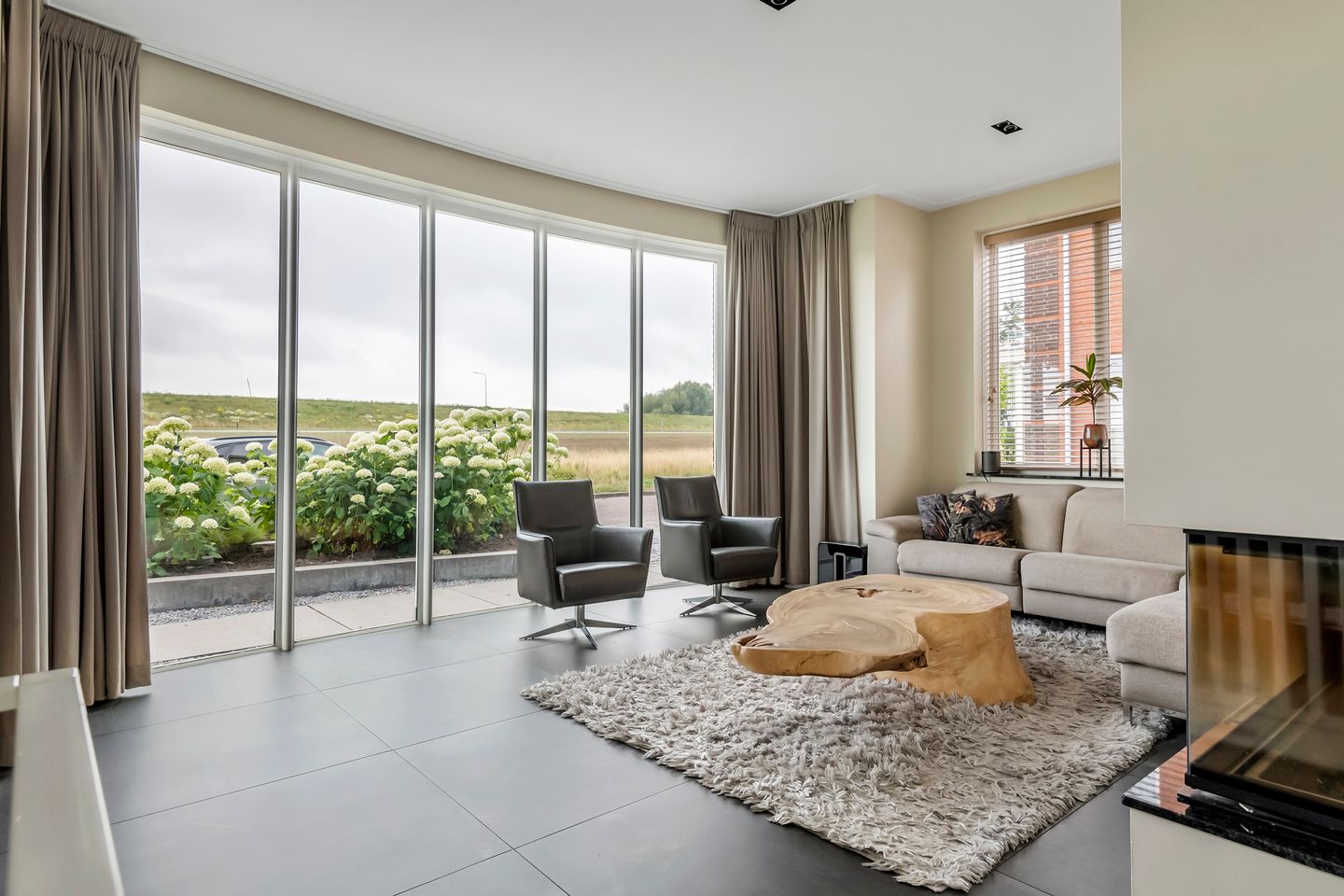 Photo 4 of Tuilseveldweg 20