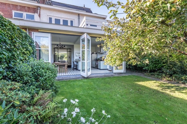 Photo 18 of Dr. Dirk Bakkerlaan 61