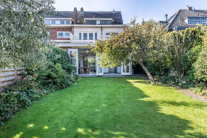 Photo 19 of Dr. Dirk Bakkerlaan 61