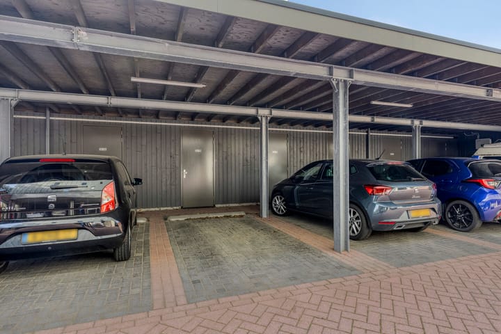 Photo 32 of Havendijk 36-08