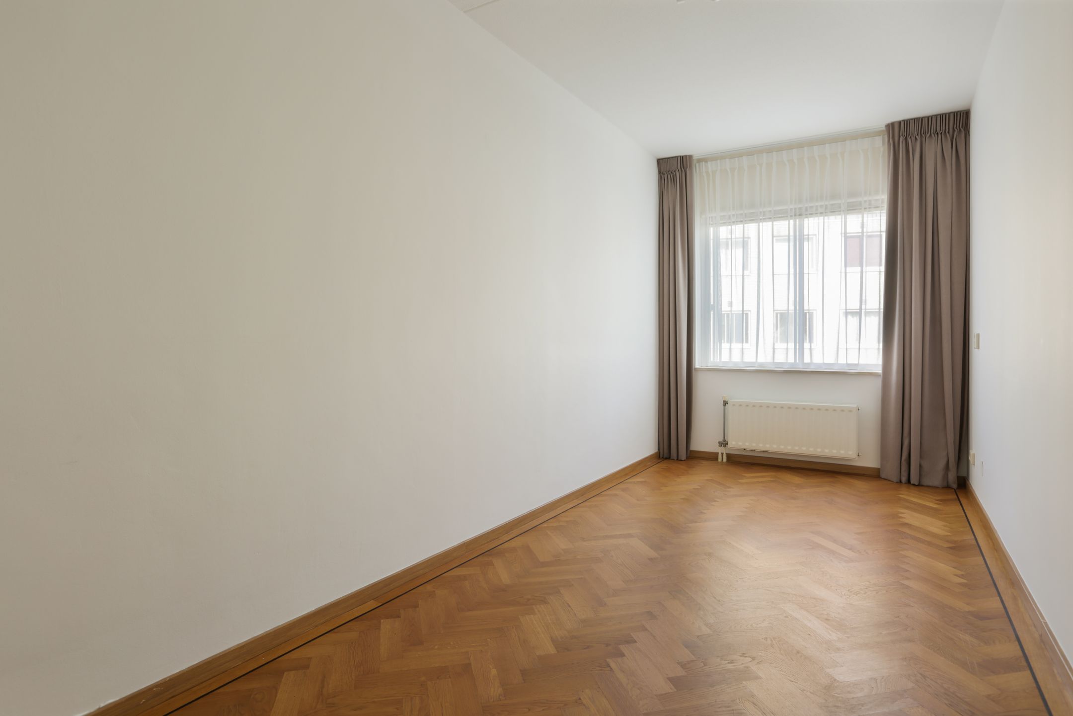 Photo 12 of Louise Henriëttestraat 2-M