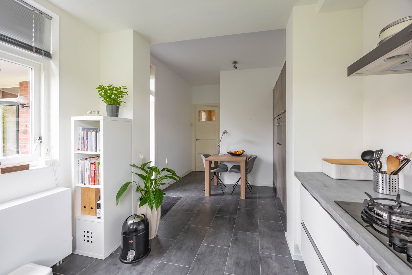 Foto 19 van Van Swinderenstraat 23