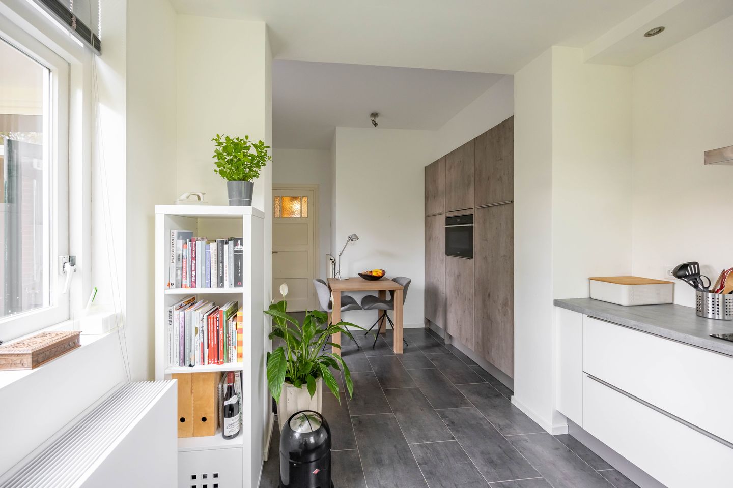 Foto 20 van Van Swinderenstraat 23