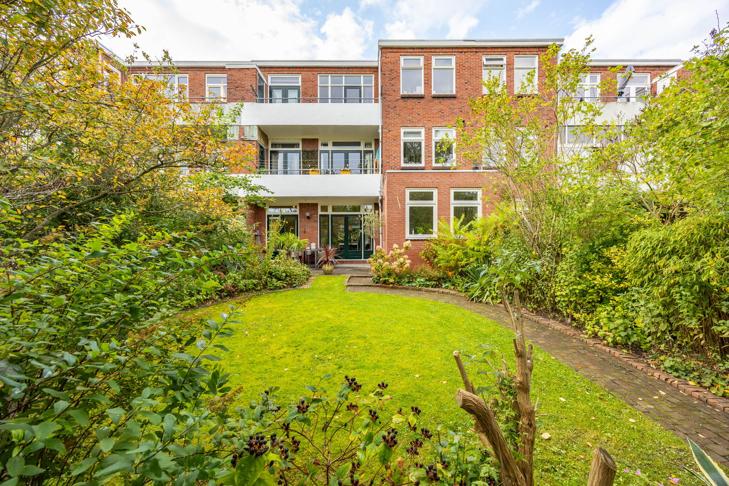 Foto 34 van Van Swinderenstraat 23