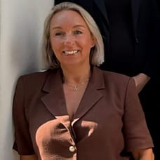 Amber Schiffel - Officemanager