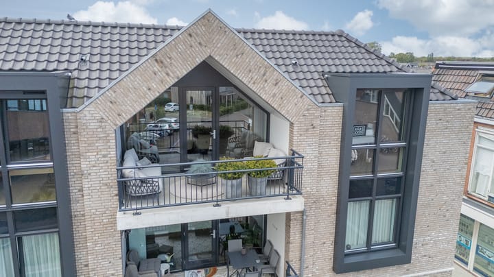 Photo 6 of Wilhelminastraat 44-G