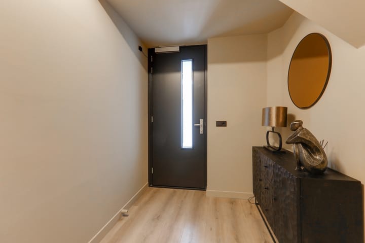 Photo 16 of Wilhelminastraat 44-G