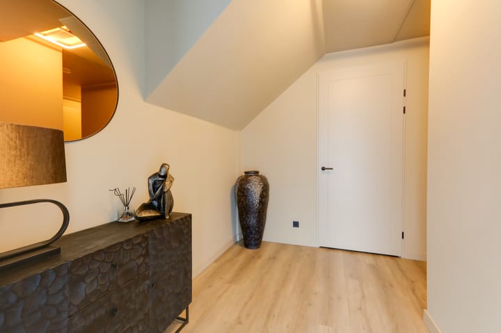 Photo 17 of Wilhelminastraat 44-G