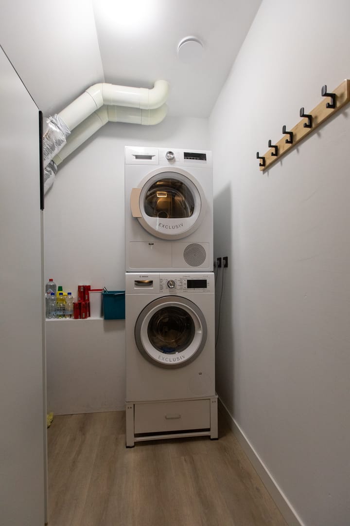 Photo 22 of Wilhelminastraat 44-G