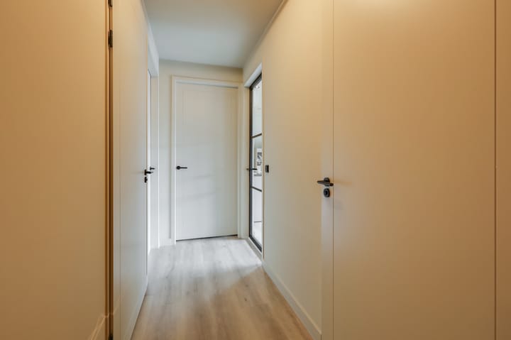 Photo 23 of Wilhelminastraat 44-G