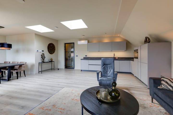 Photo 35 of Wilhelminastraat 44-G