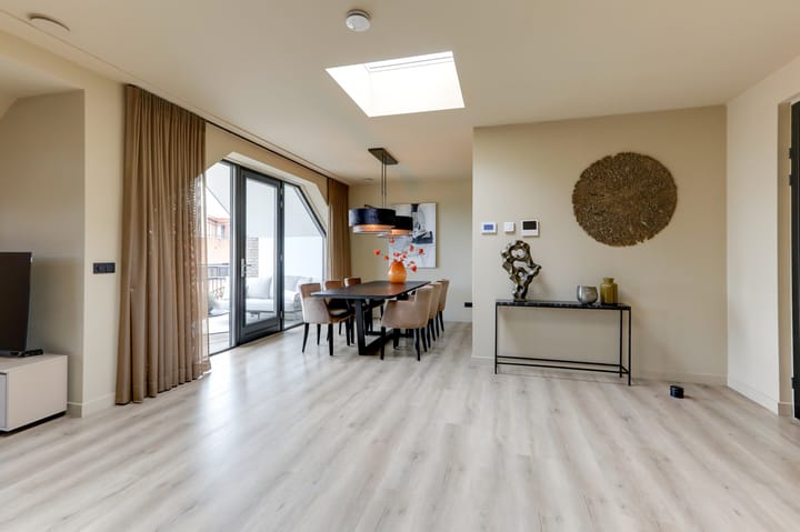 Photo 37 of Wilhelminastraat 44-G