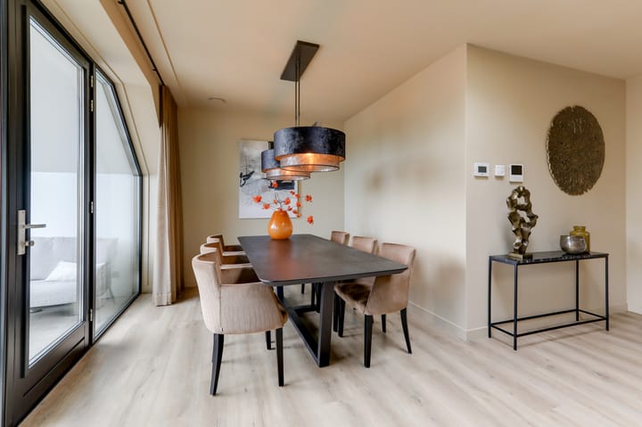 Photo 38 of Wilhelminastraat 44-G