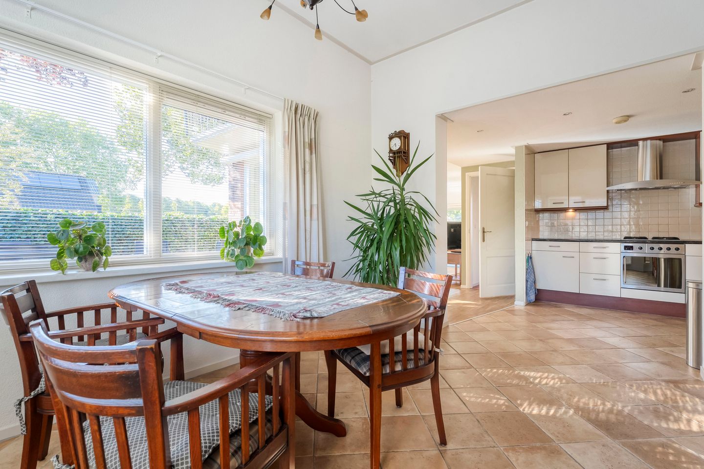 Foto 10 van Dorpsstraat 6-B