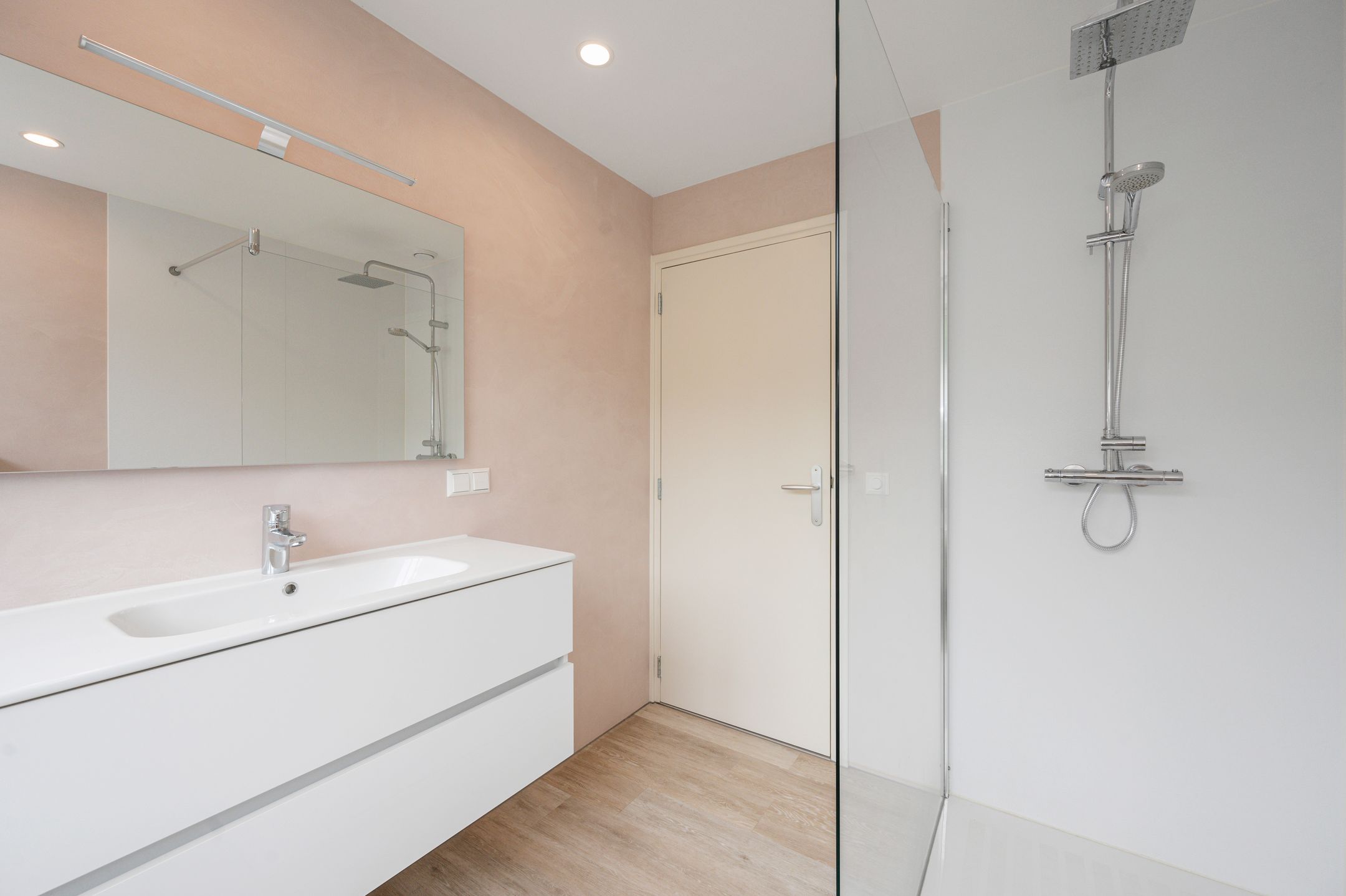 Foto 9 van Bremstraat 85