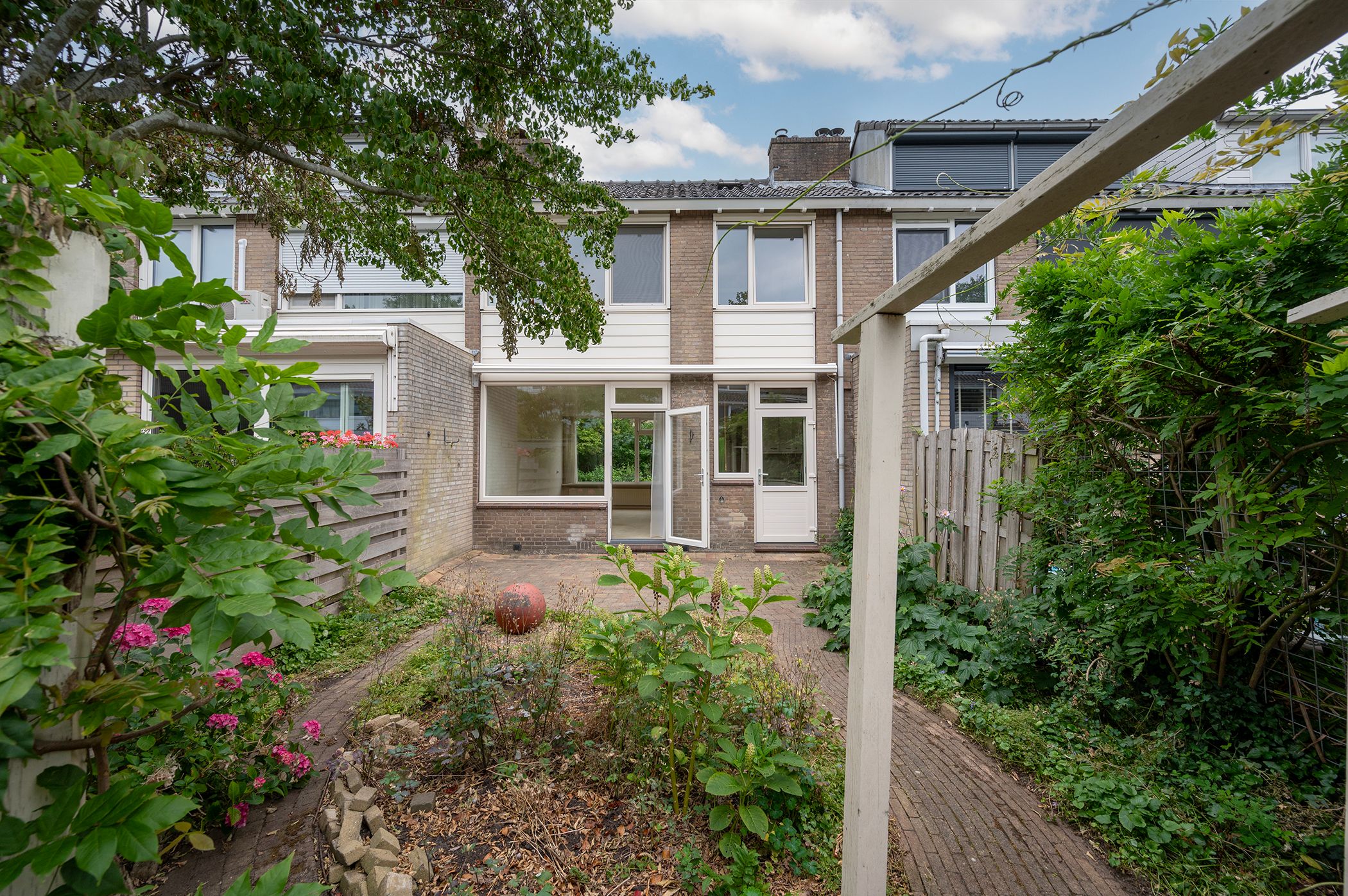 Foto 15 van Bremstraat 85