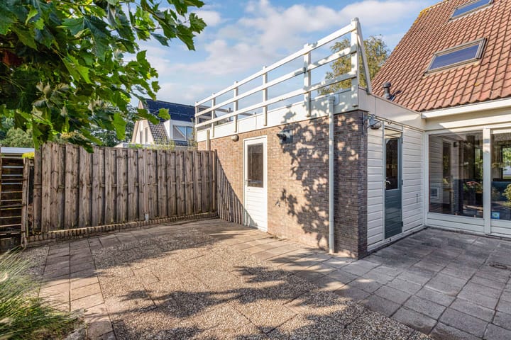 Foto 48 van Brédyk 45