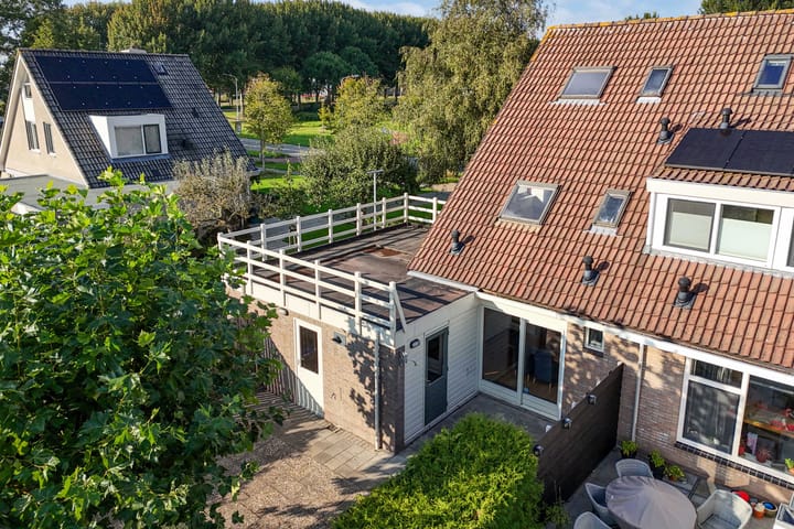 Foto 50 van Brédyk 45