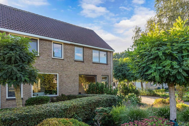 Foto 56 van Brédyk 45