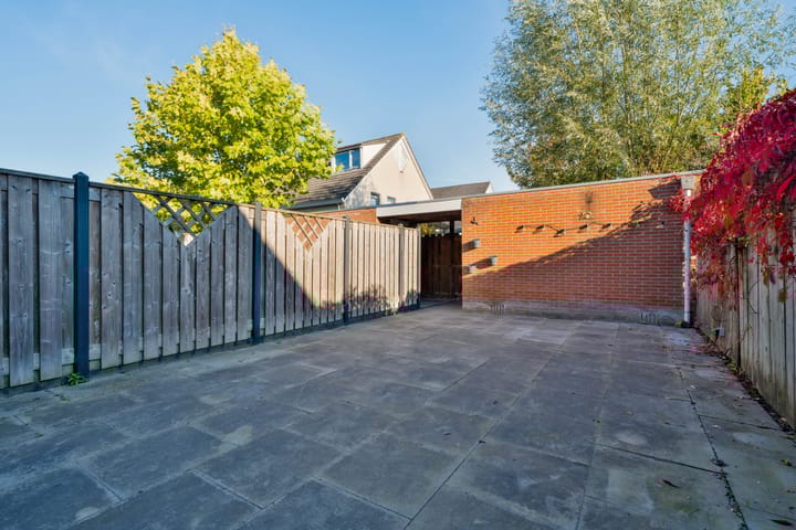 Photo 35 of Dukaat 40