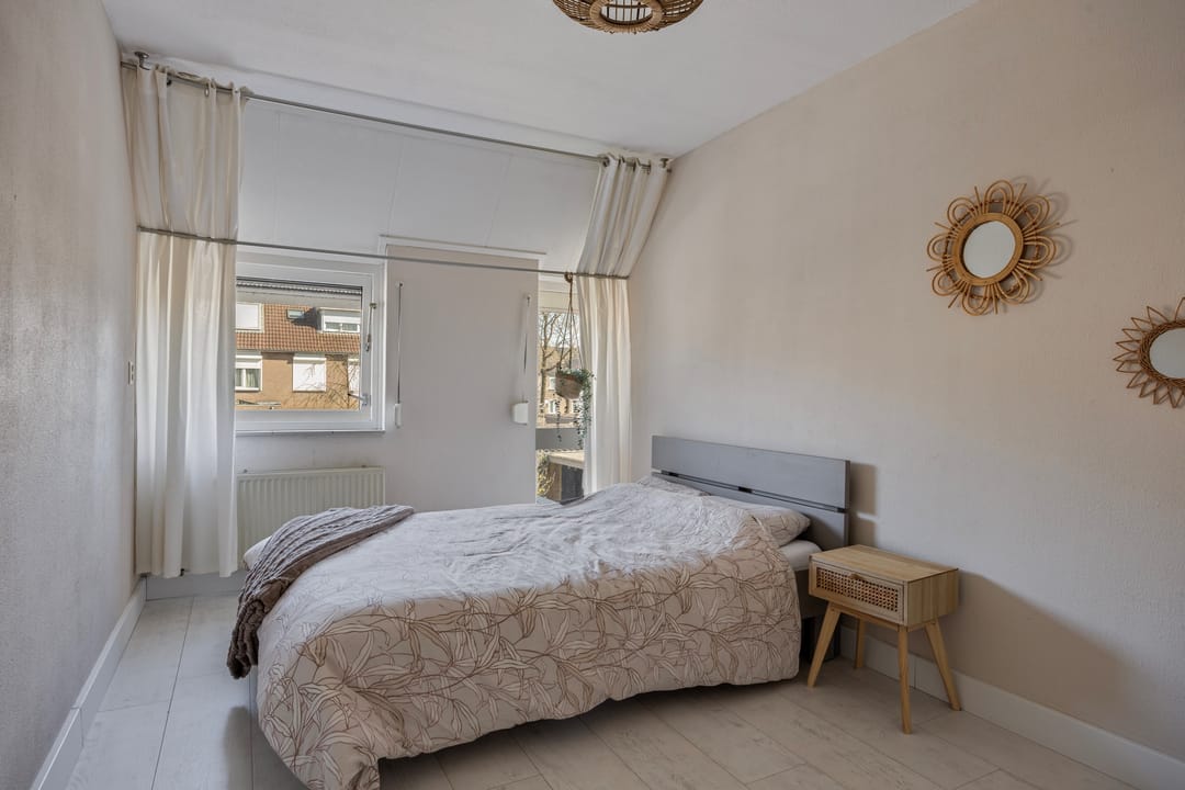 Photo 13 of Dreischorstraat 48